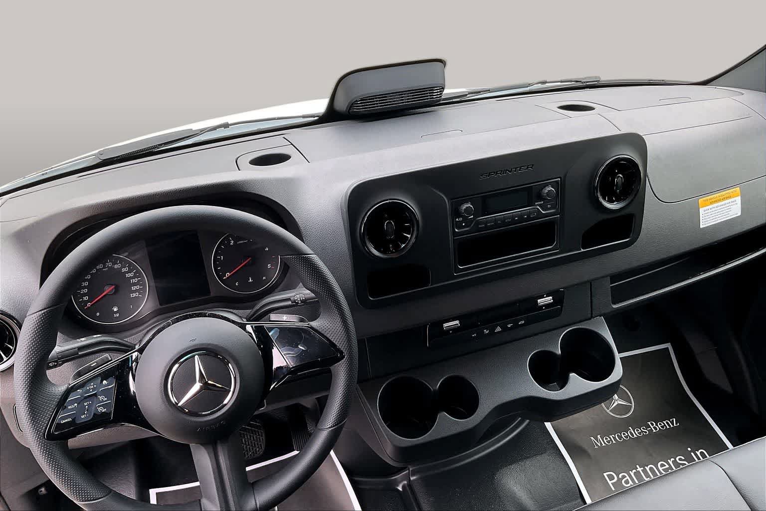 New 2025 Mercedes-Benz Sprinter 2500 image 8