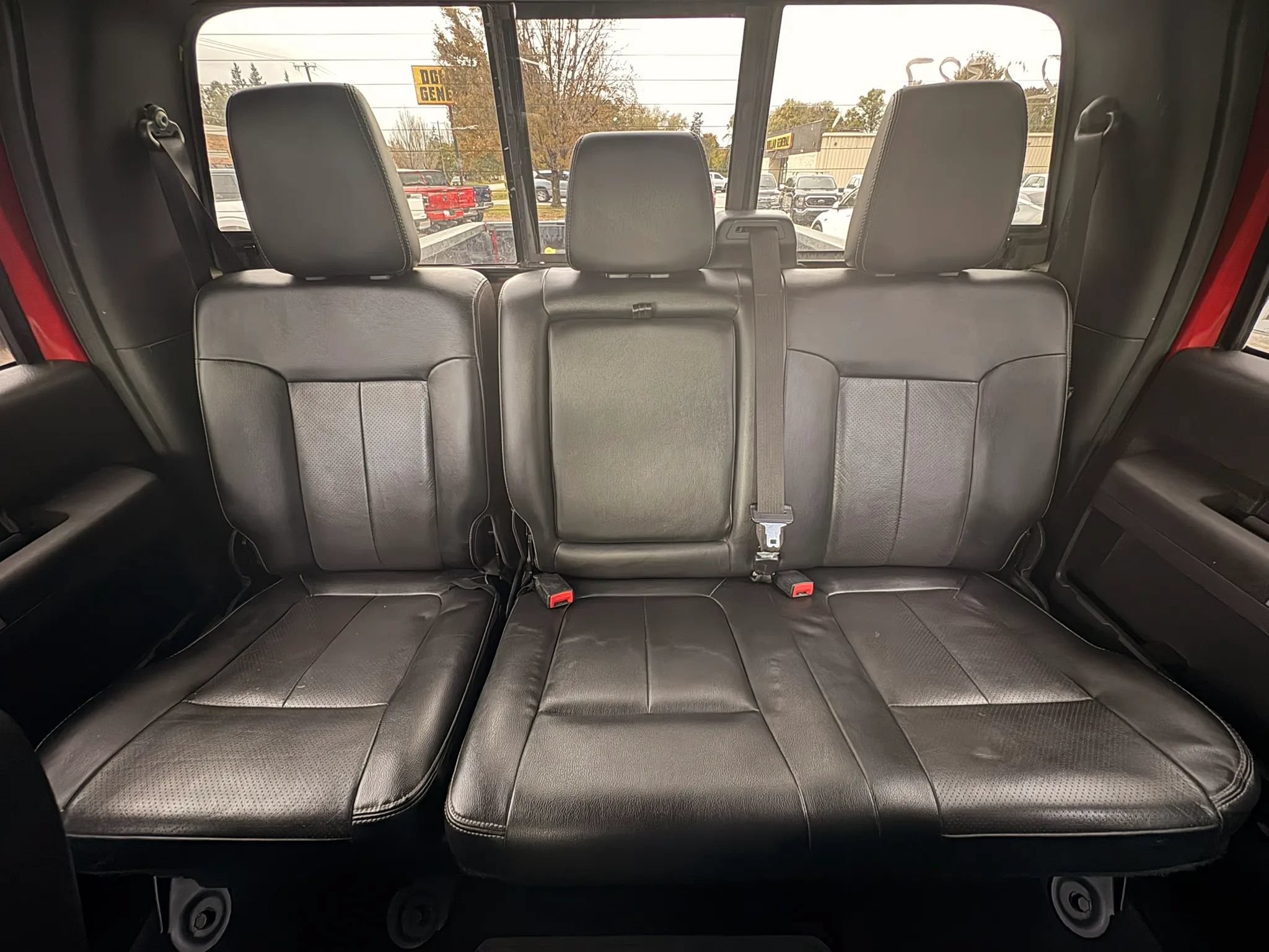 Used 2015 Ford F250 Lariat w/ Lariat Ultimate Package AWD/4WD image 18