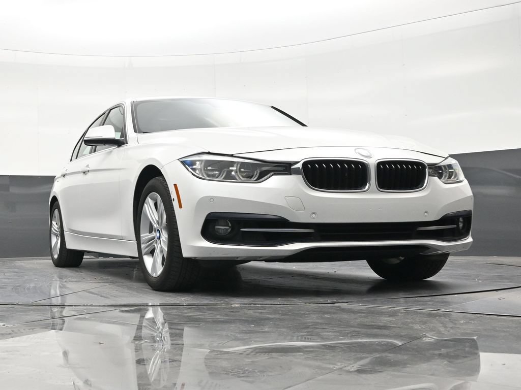 Used 2018 BMW 330i Sedan RWD image 26
