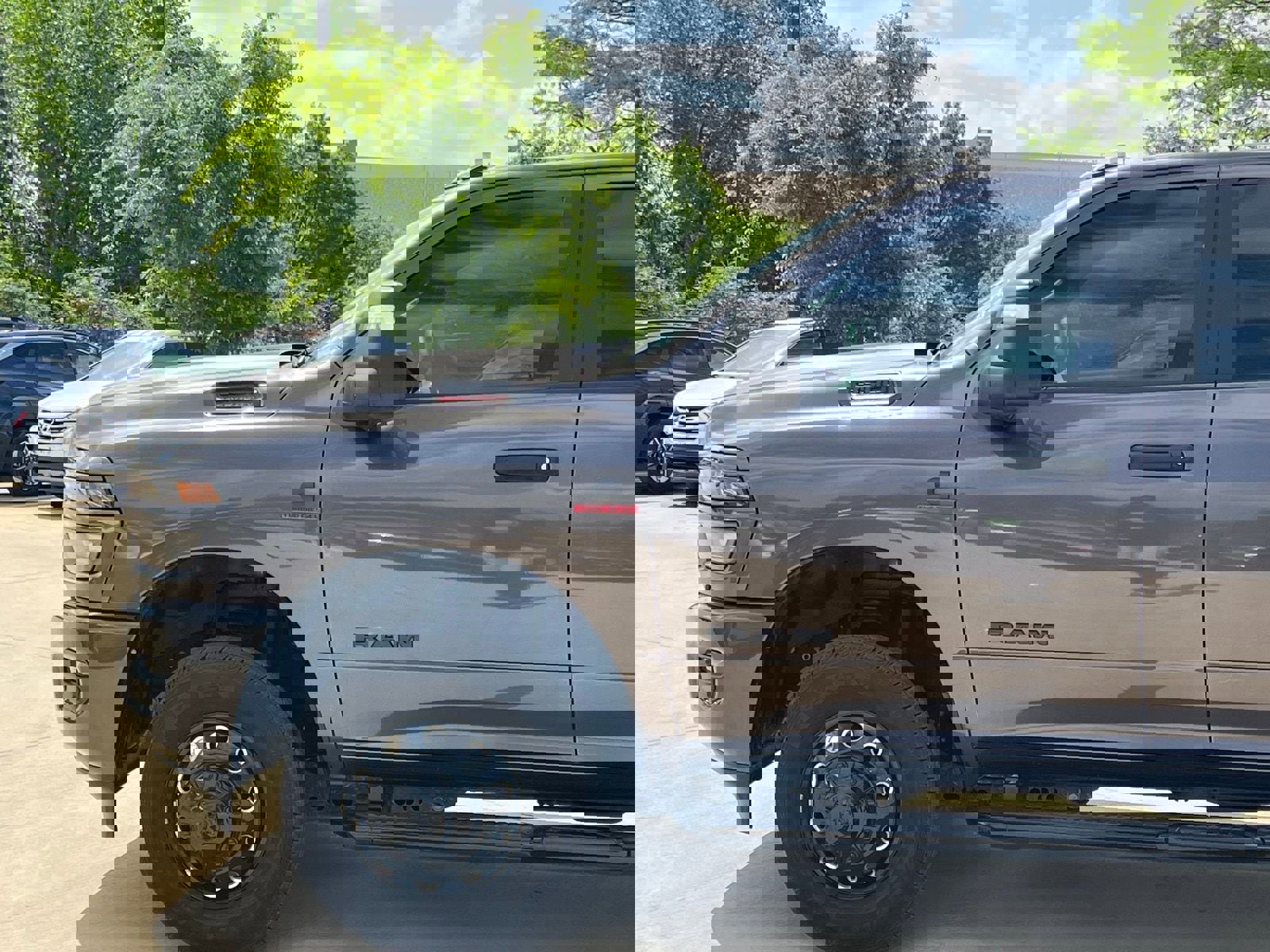 Used 2025 RAM 3500 Lone Star image 8