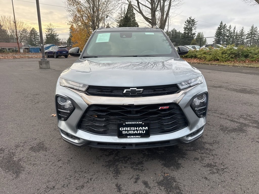 Used 2023 Chevrolet TrailBlazer RS w/ Sun and Liftgate Package image 2