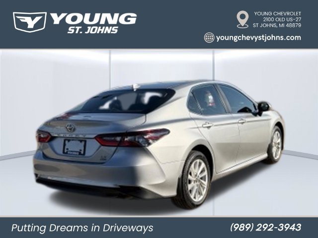 Used 2024 Toyota Camry LE w/ Convenience Package AWD/4WD image 8