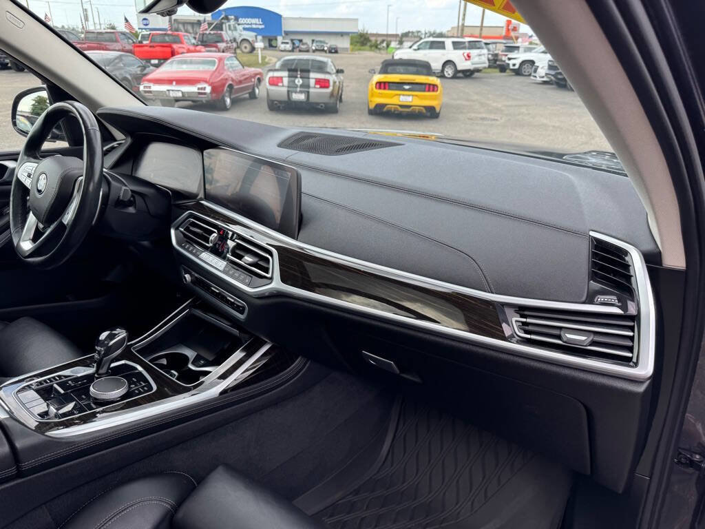Used 2020 BMW X7 xDrive40i w/ Cold Weather Package image 64