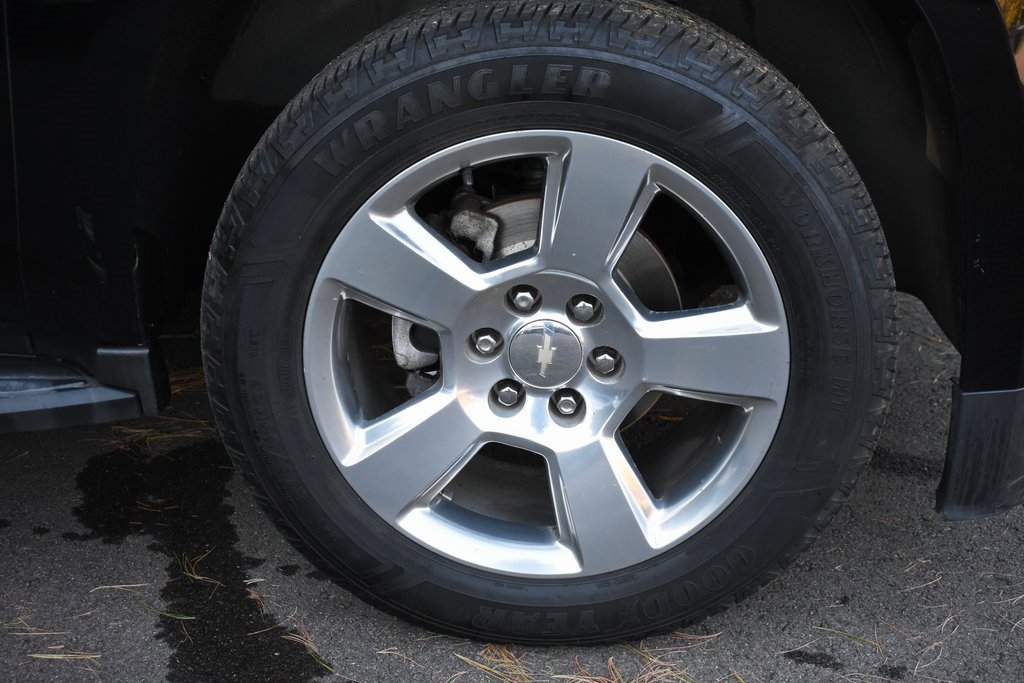 Used 2016 Chevrolet Tahoe LT w/ Luxury Package image 13