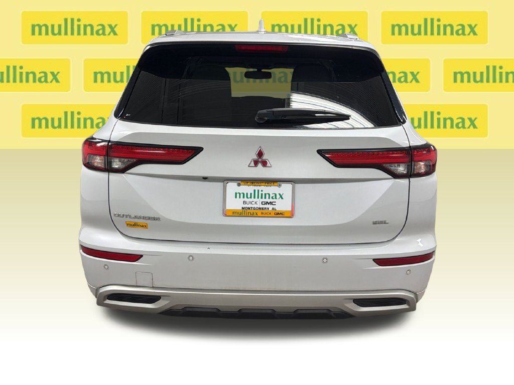 Used 2022 Mitsubishi Outlander SEL AWD/4WD image 14