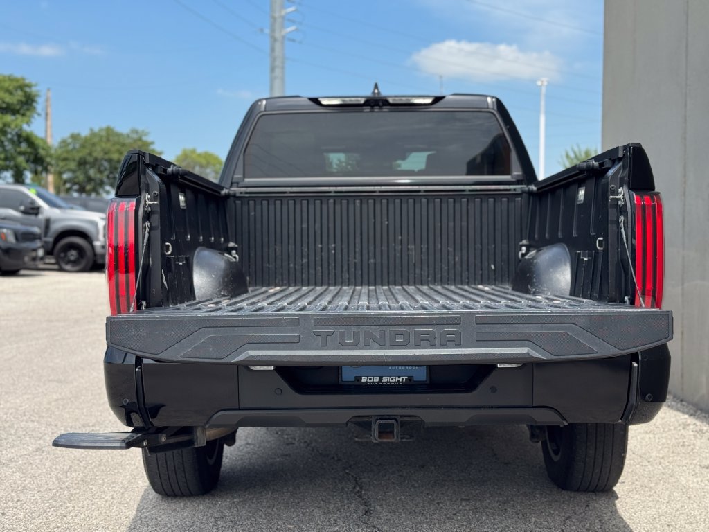 Used 2024 Toyota Tundra Platinum AWD/4WD image 35