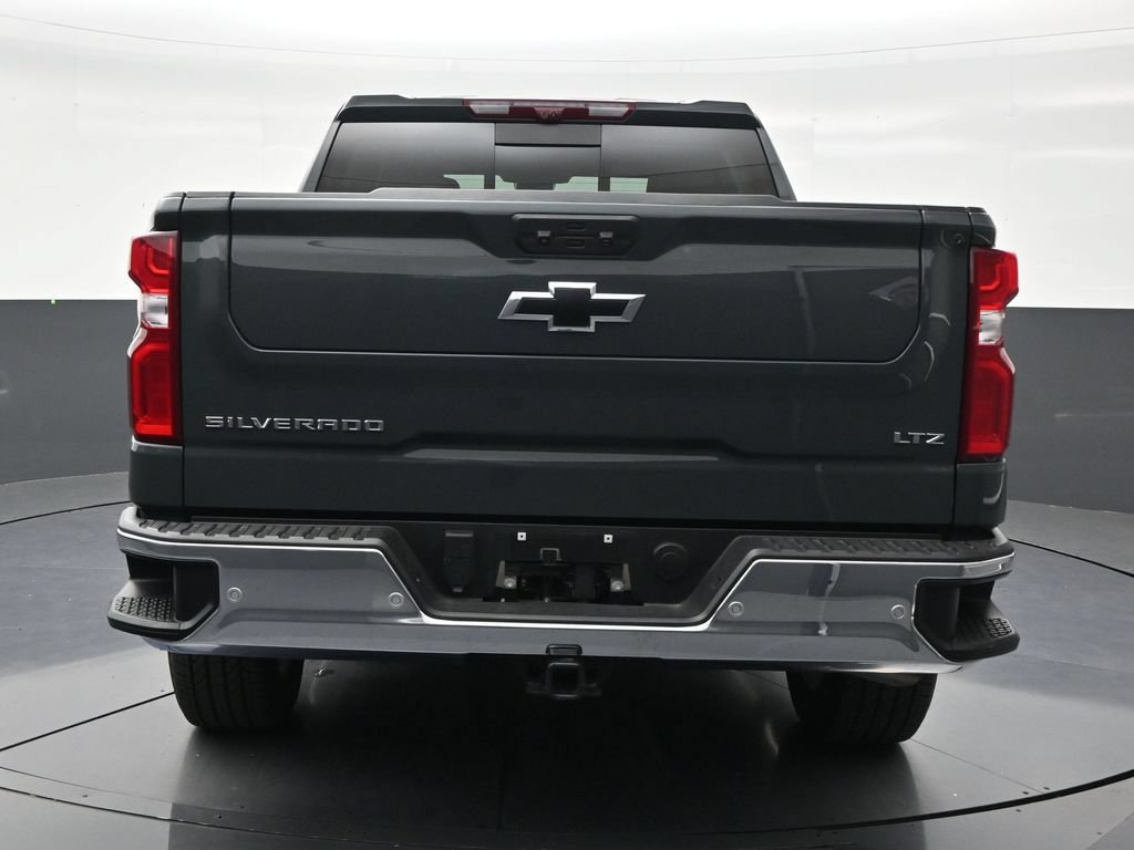 Used 2025 Chevrolet Silverado 1500 LTZ w/ Technology Package RWD image 4