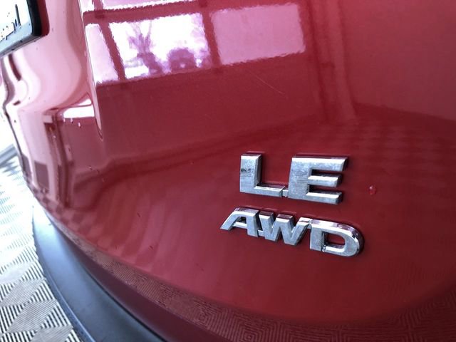 Used 2015 Toyota RAV4 LE image 16