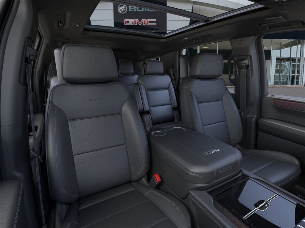 New 2026 GMC Yukon Denali w/ Denali Reserve Package image 16