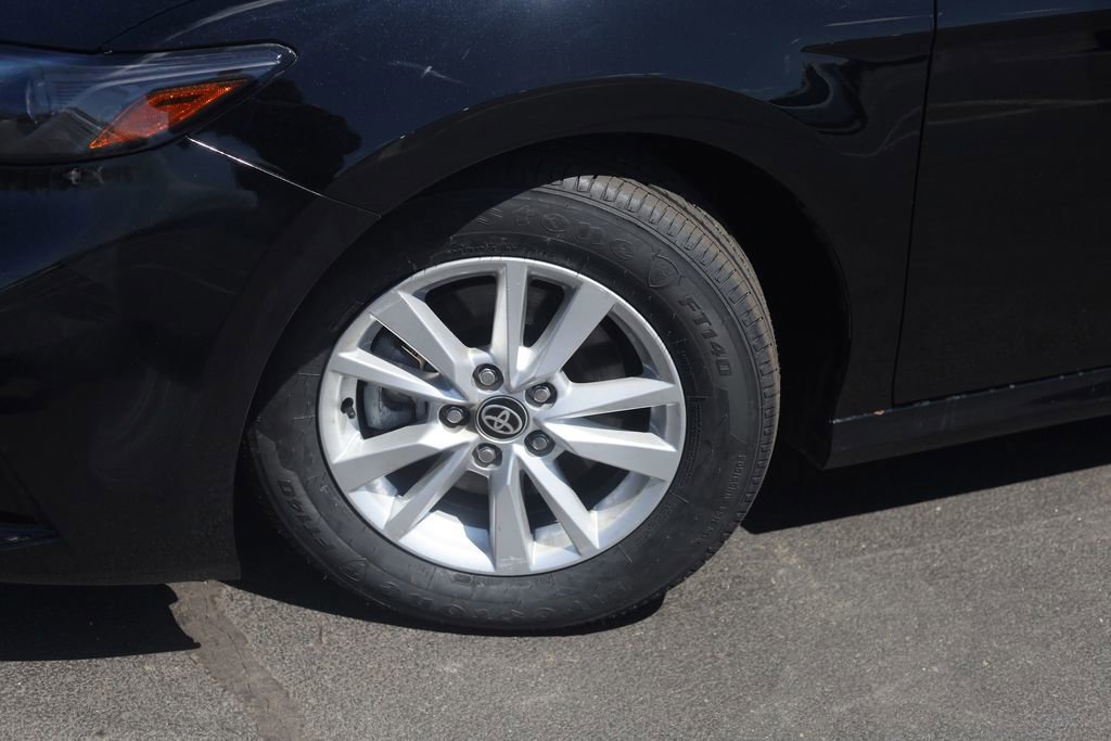 Used 2025 Toyota Camry LE FWD image 17