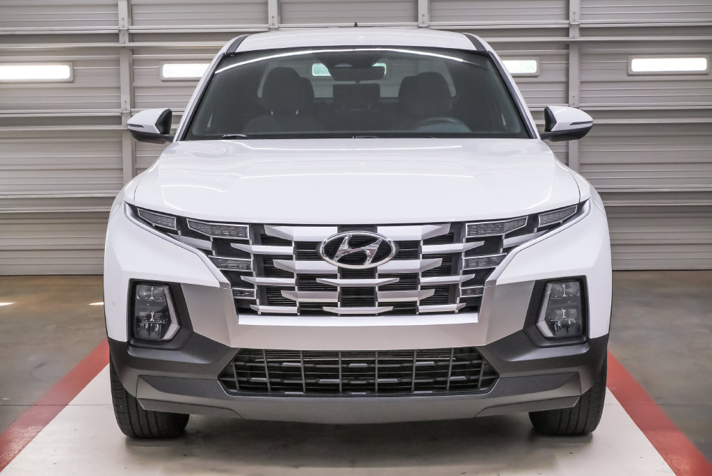 Certified 2024 Hyundai Santa Cruz SEL FWD image 4