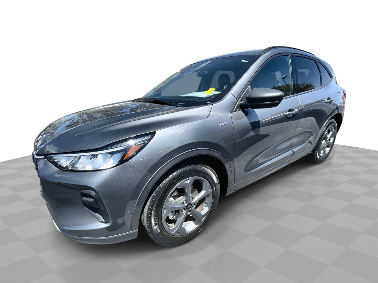 Used 2024 Ford Escape ST-Line w/ Tech Pack #1 FWD image 1