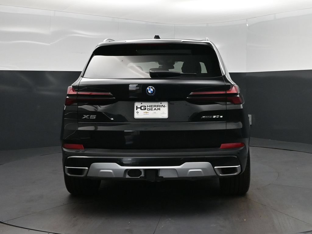 Certified 2024 BMW X5 xDrive50e w/ Premium Package AWD/4WD image 6