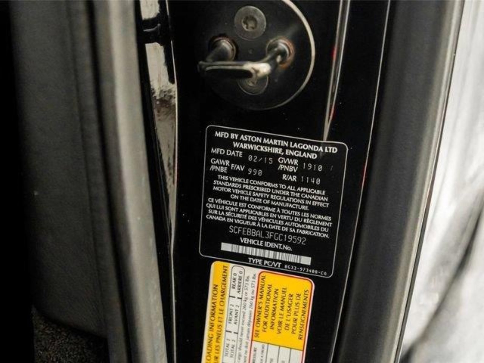 Used 2015 Aston Martin V8 Vantage GT RWD image 47
