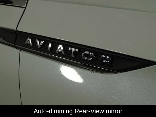 Used 2020 Lincoln Aviator Reserve w/ Equipment Group 201A image 45