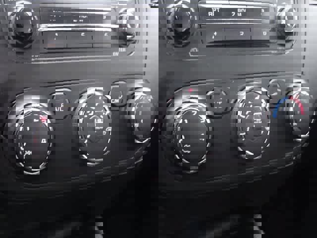 Used 2015 Kia Forte LX w/ Popular Package image 14