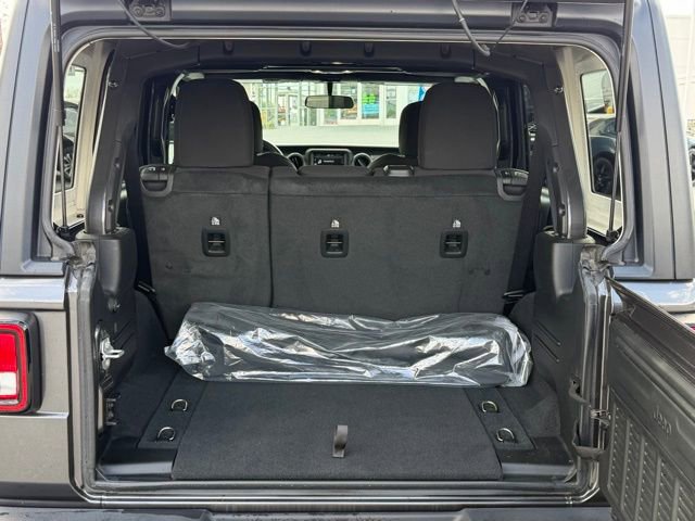 Used 2023 Jeep Wrangler Willys image 21