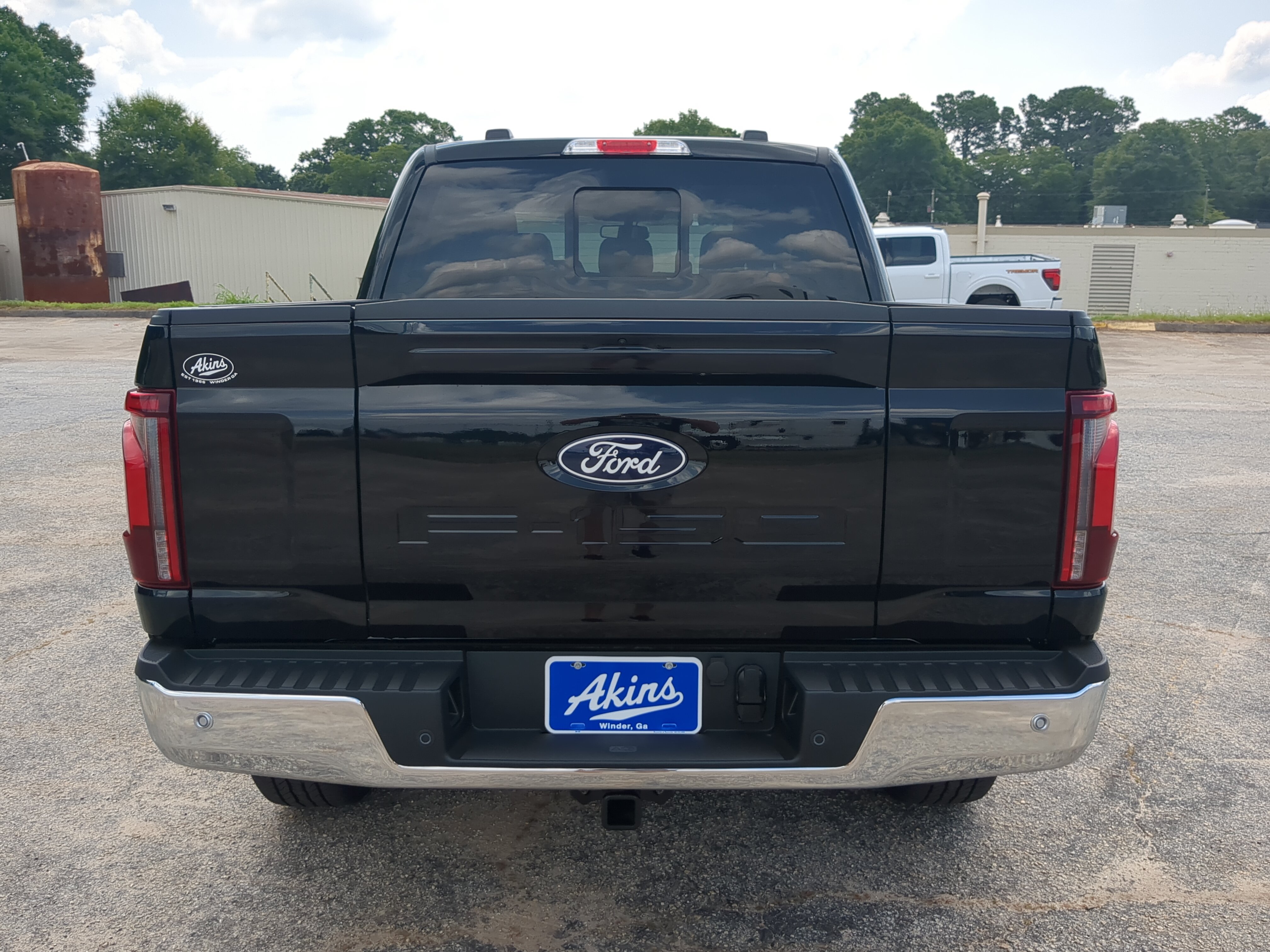 New 2026 Ford F150 Lariat w/ Equipment Group 501A Mid AWD/4WD image 4
