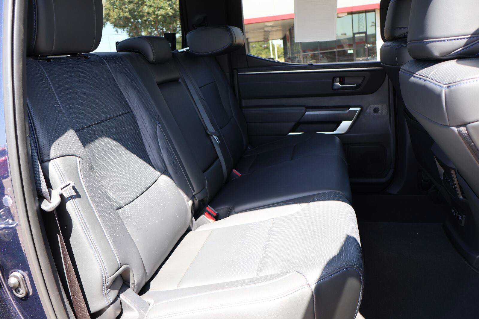 Used 2024 Toyota Tundra Platinum AWD/4WD image 18