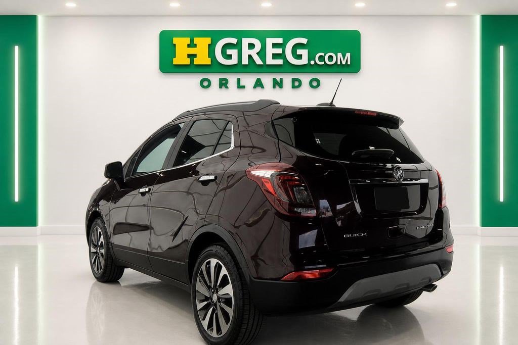 Used 2018 Buick Encore Essence FWD image 2