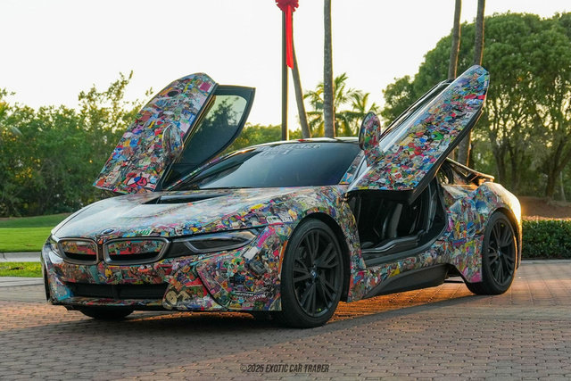 Used 2017 BMW i8 image 17