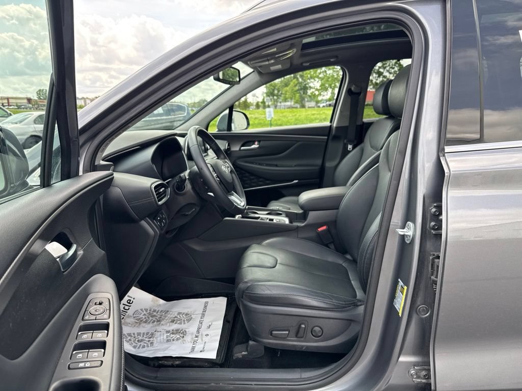 Used 2019 Hyundai Santa Fe Limited AWD/4WD image 33