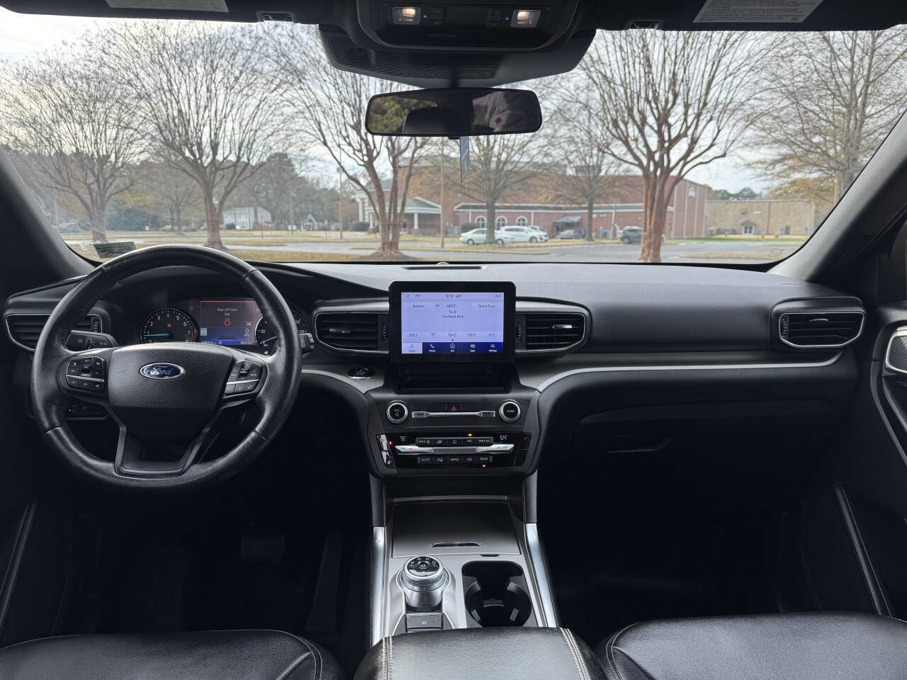 Used 2020 Ford Explorer XLT w/ Equipment Group 202A image 18