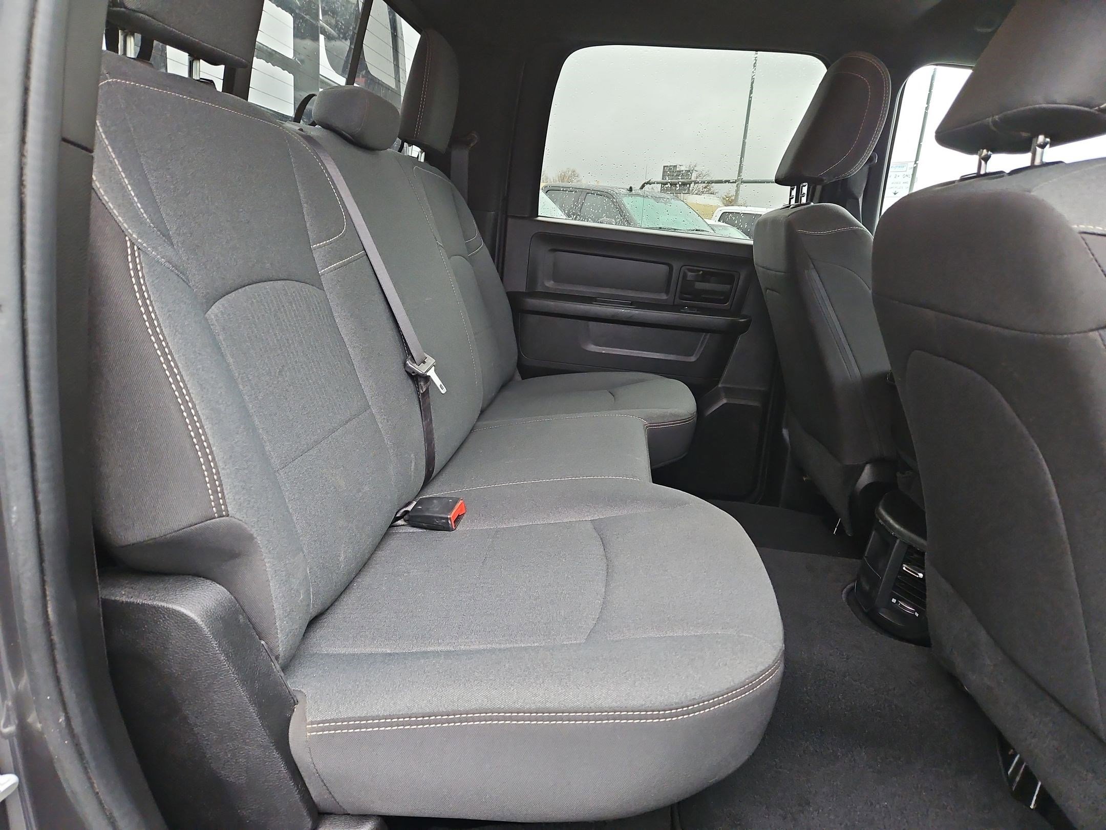 Used 2024 RAM 3500 Tradesman w/ Chrome Appearance Group image 32