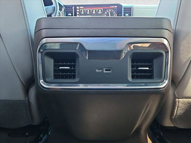 Used 2023 GMC Sierra 1500 SLT AWD/4WD image 17