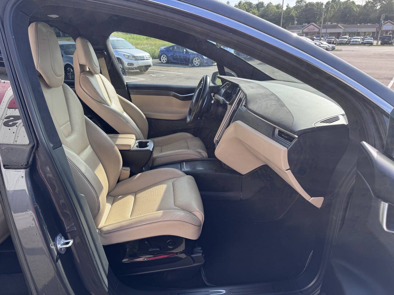 Used 2016 Tesla Model X 90D AWD/4WD image 18