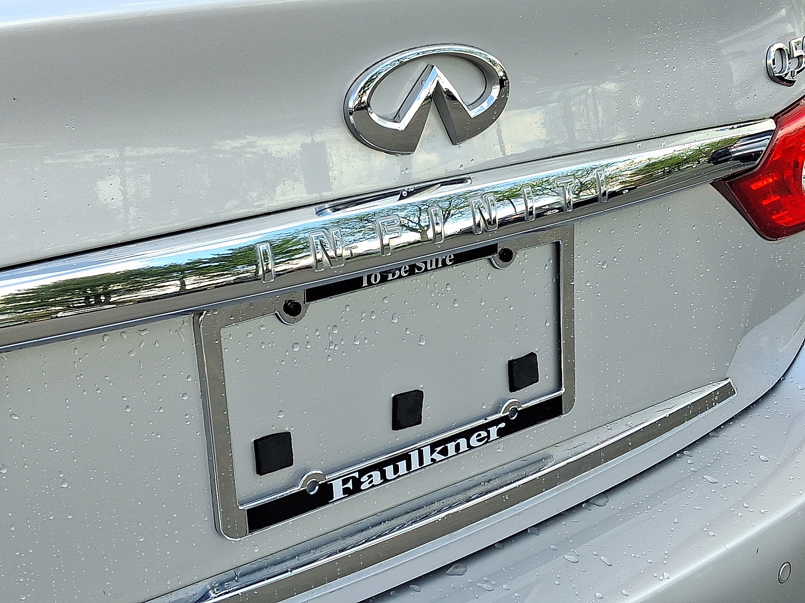 Used 2016 INFINITI Q50 3.0t Premium w/ Driver Assistance Package RWD image 31