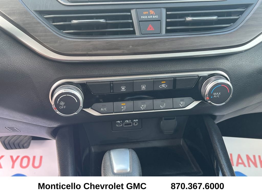 Used 2024 Nissan Altima 2.5 SV image 18