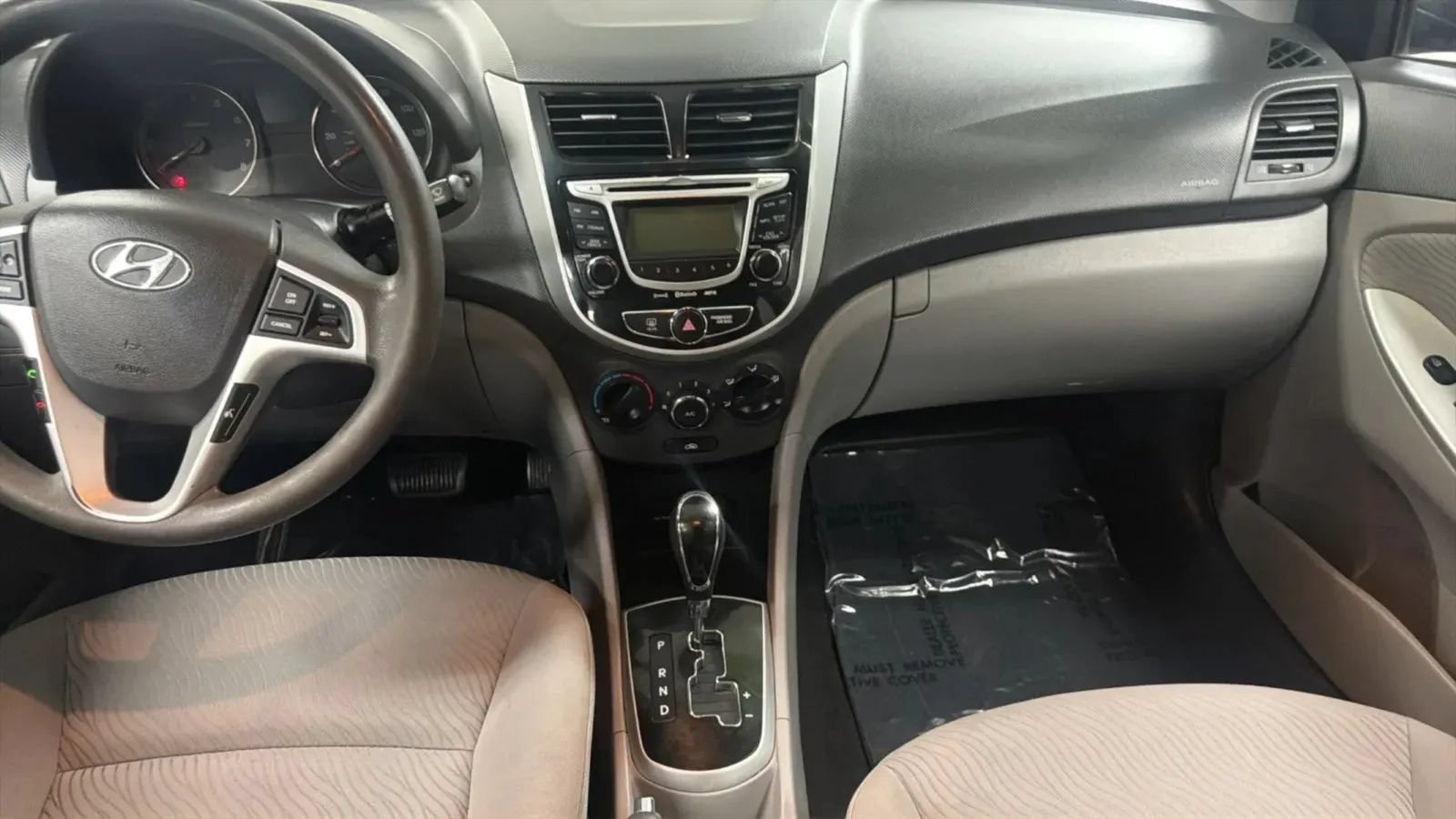 Used 2012 Hyundai Accent GLS w/ Premium Pkg 3 FWD image 14