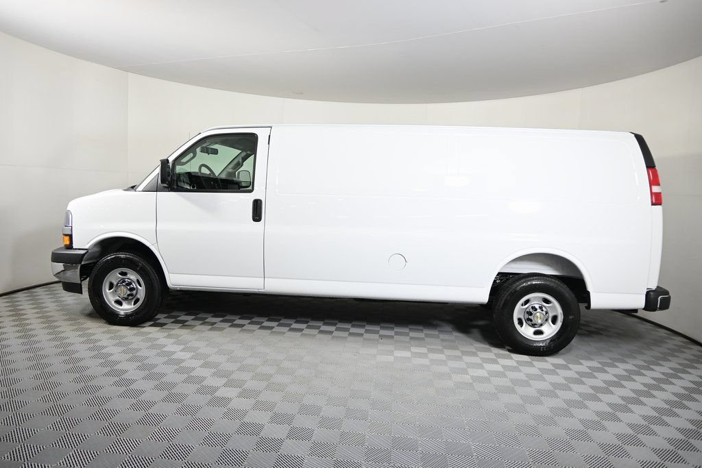 New 2026 Chevrolet Express 3500 Extended w/ Driver Convenience Package RWD image 3