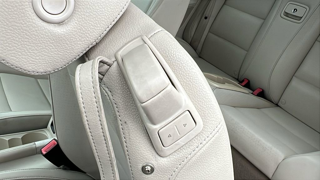 Used 2012 Volkswagen Eos Komfort image 30