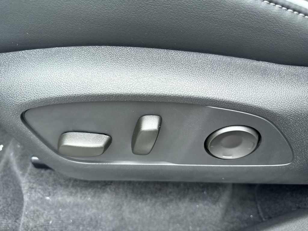 New 2026 Buick Enclave Sport Touring w/ Power Package image 18