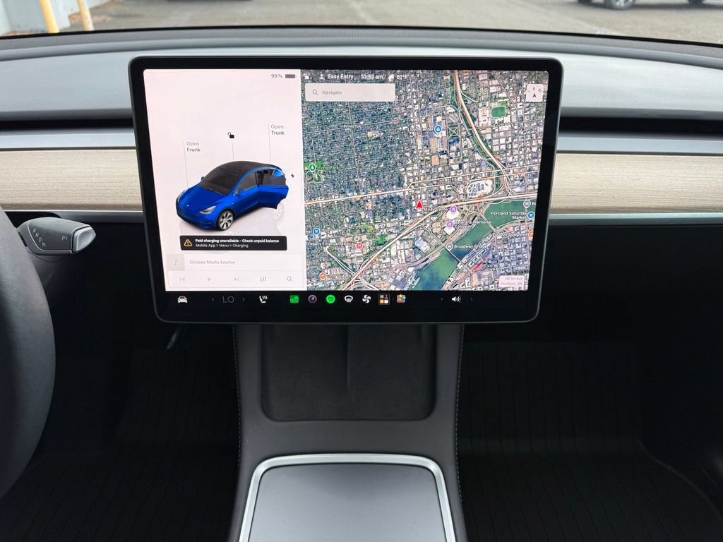Used 2022 Tesla Model Y Long Range AWD/4WD image 19