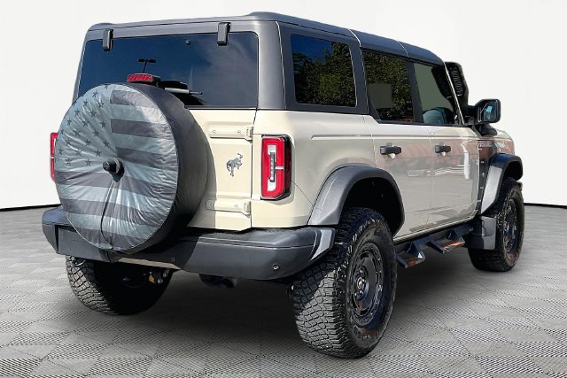 Used 2022 Ford Bronco Everglades AWD/4WD image 5