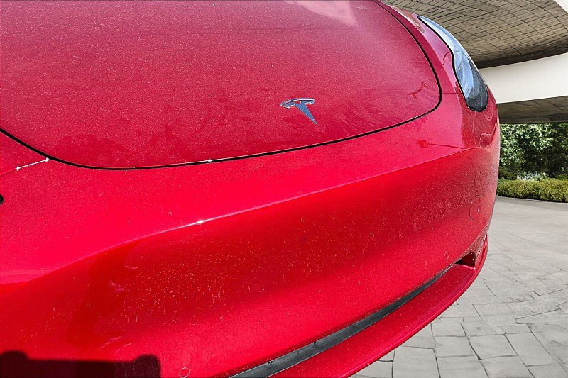 Used 2020 Tesla Model Y Long Range image 25