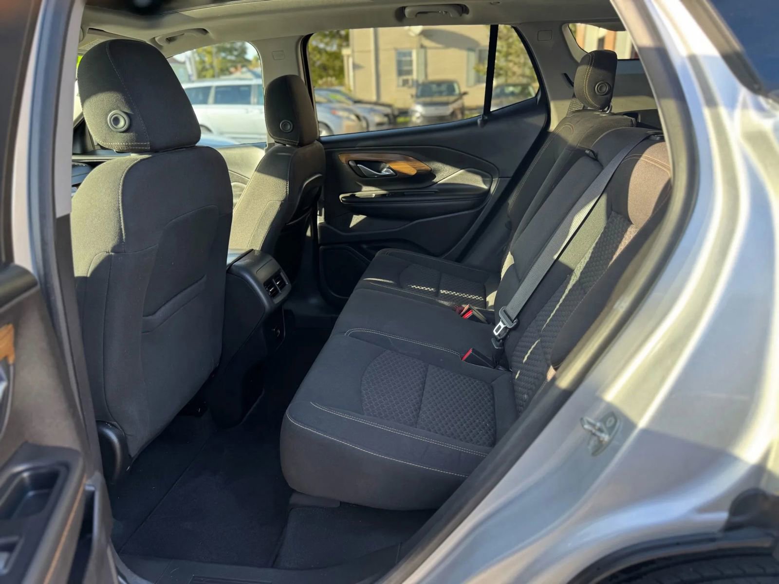 Used 2018 GMC Terrain SLE w/ Driver Convenience Package image 13