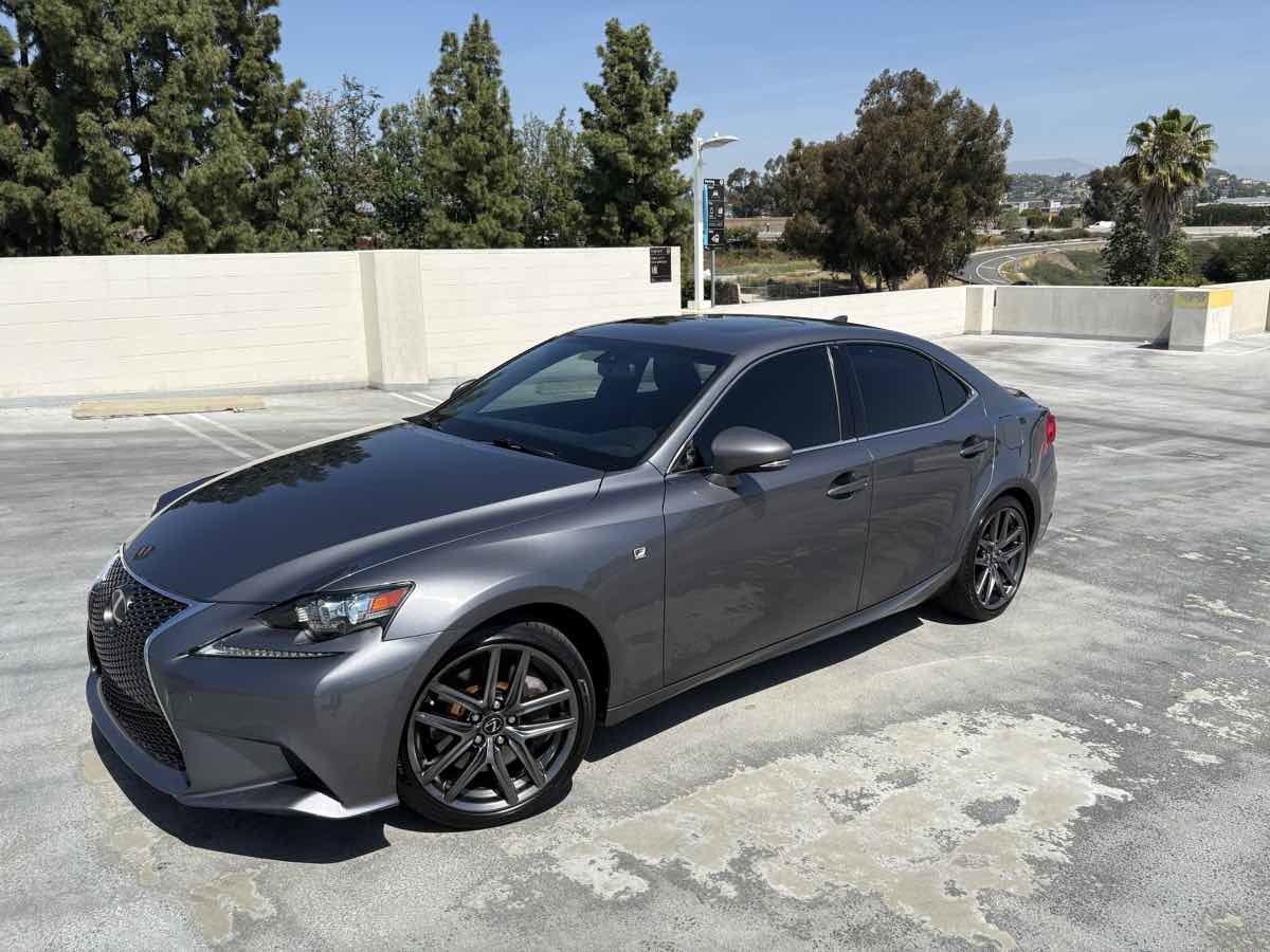 Used 2016 Lexus IS 200t w/ F Sport Package image 3