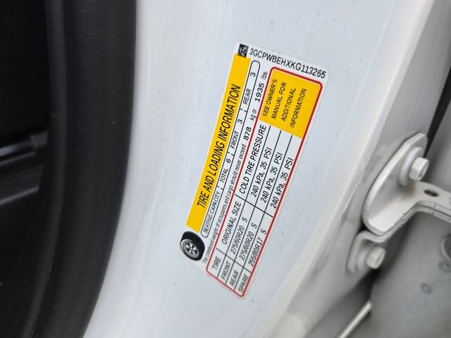 Used 2019 Chevrolet Silverado 1500 Custom w/ Custom Value Package image 14