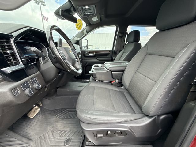 Used 2024 Chevrolet Silverado 2500 LT AWD/4WD image 18