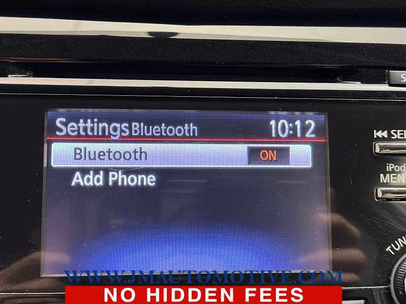 Used 2017 Nissan Rogue S w/ S Appearance Package image 27