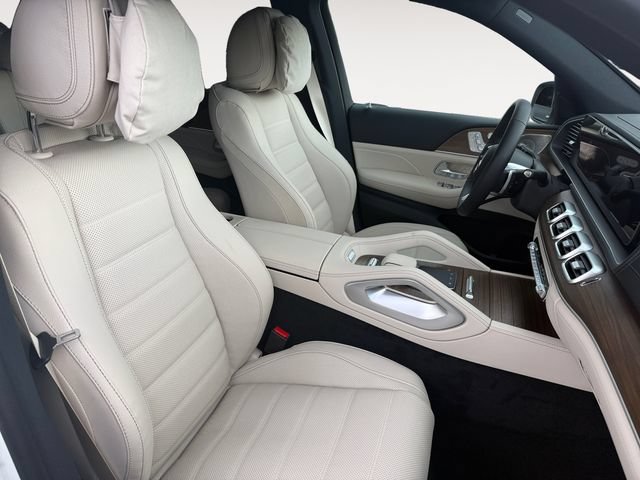 New 2026 Mercedes-Benz GLS 450 4MATIC image 15