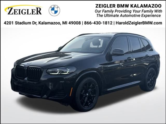 Used 2024 BMW X3 xDrive30i w/ Premium Package image 1