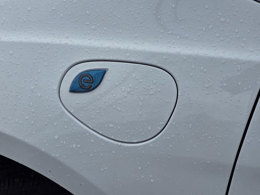 Used 2022 Chrysler Pacifica Pinnacle FWD image 41