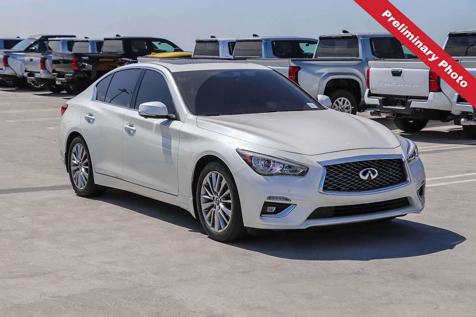 Used 2024 INFINITI Q50 Luxe w/ Cargo Package RWD image 3