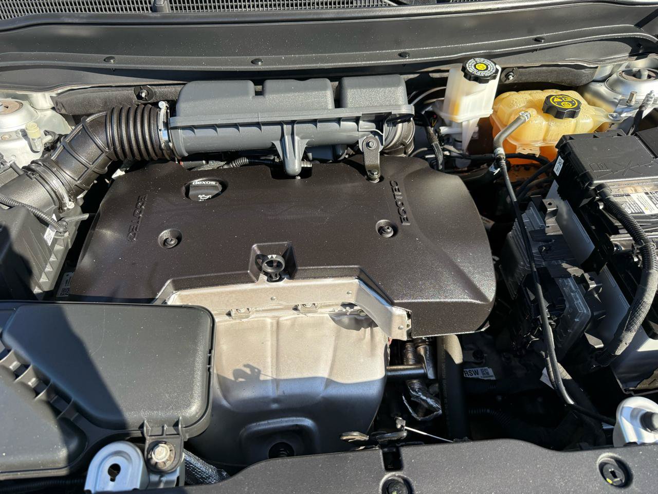 Used 2019 Buick Envision Essence FWD image 28