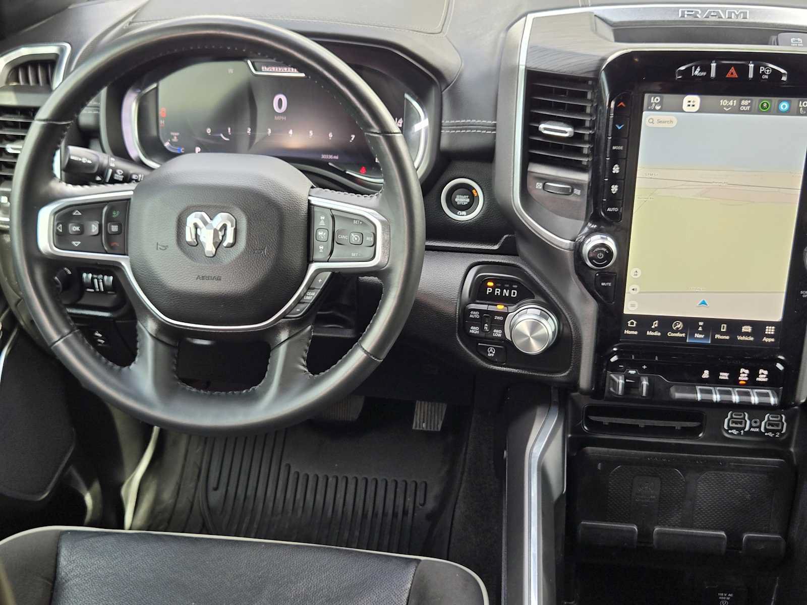 Used 2023 RAM 1500 Laramie AWD/4WD image 25